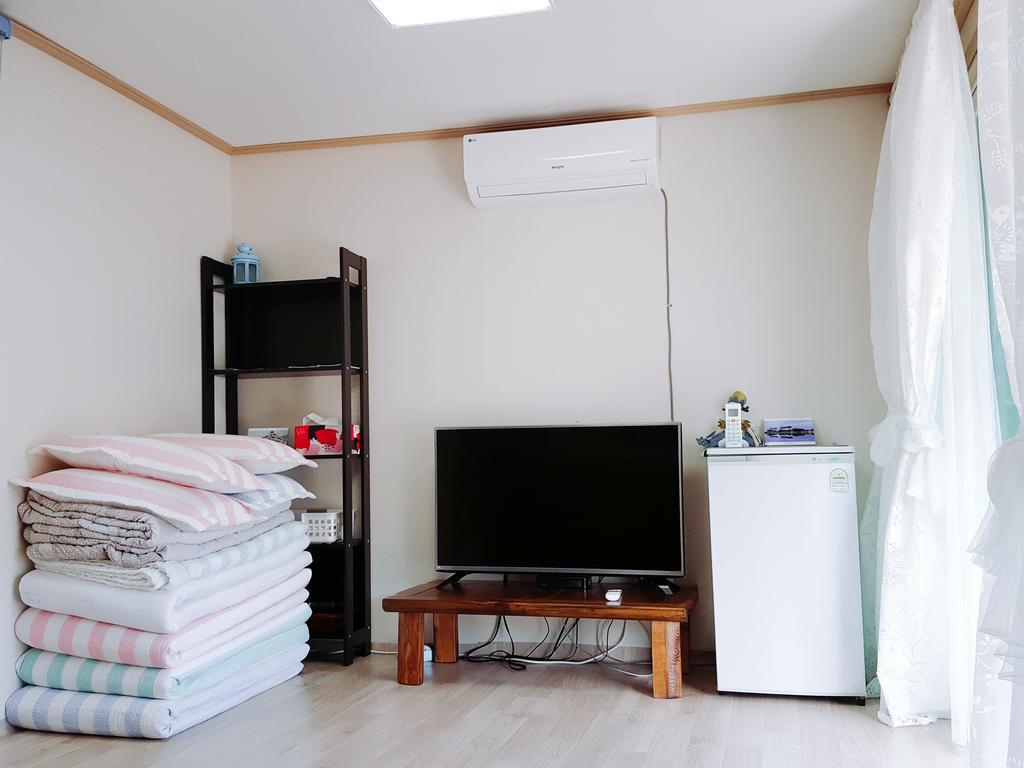 Yours Guesthouse In Tongyeong Eksteriør bilde